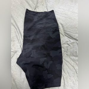 Lululemon Align Super High Rise Shorts 10” in Heritage Deep Coal Camo